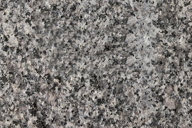 Đá granite tím Khánh Hòa khò lửa 30x60x2cm