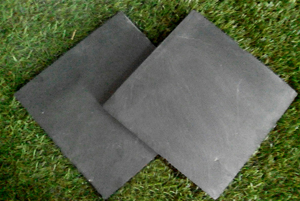 Đá slate đen Lai Châu 10x10x(0.5-0.7)cm