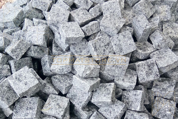 Đá cubic granite trắng